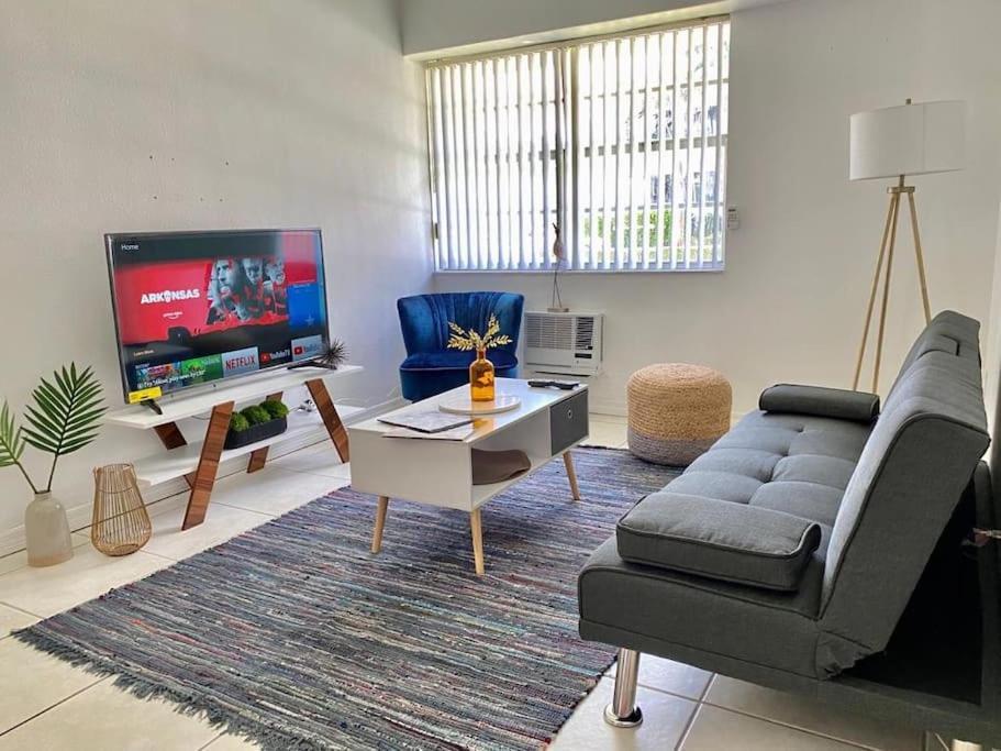 Miami Beach Home Near The Ocean المظهر الخارجي الصورة